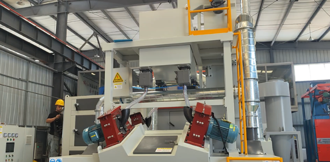 大渡口喷砂机在金属加工行业的应用与优势