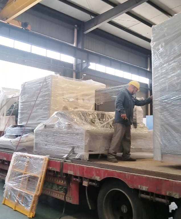 大渡口喷砂机软管易破损？选择与保养技巧